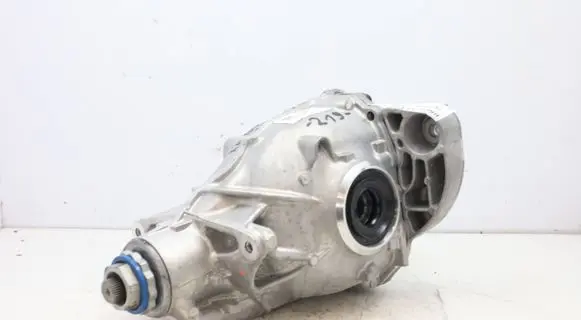 BMW X4 G02 Rear differential 8686219