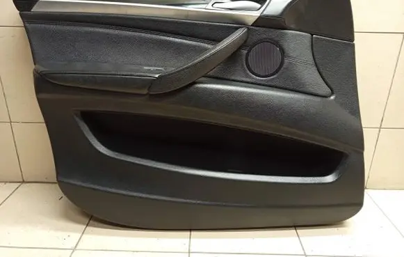 BMW X5 E70 Front door card panel trim