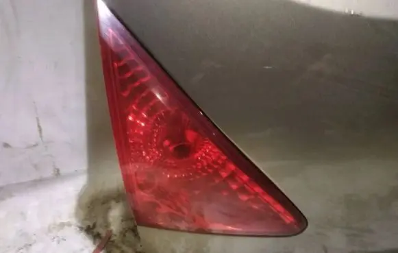 Peugeot 3008 I Tailgate rear/tail lights
