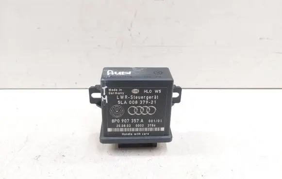 Audi A3 S3 8P Light module LCM 8P0907357A 5LA00837921 00023786