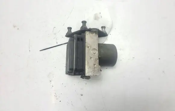 Mercedes-Benz Sprinter W906 ABS Pump 0265950883