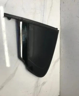 BMW 5 F10 F11 Rear vent window glass 43R001582 E000199 DOT682M3240AS2