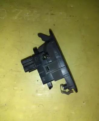 Nissan Qashqai Electric window control switch 25411BR00A