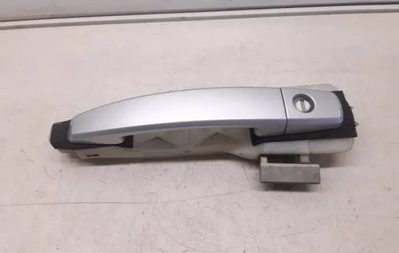 Chevrolet Captiva Front door exterior handle