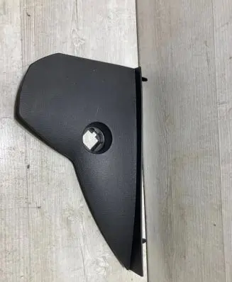 Dacia Sandero III Dashboard side end trim 689205095R