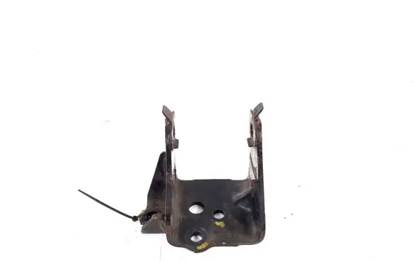 Toyota Corolla E120 E130 Engine mounting bracket 12325-22090