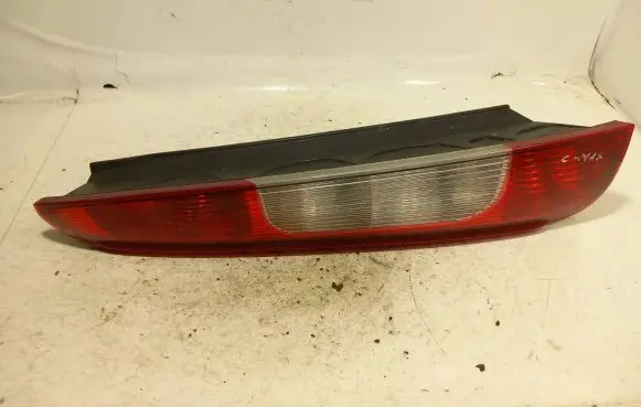 Ford C-MAX I Rear/tail lights