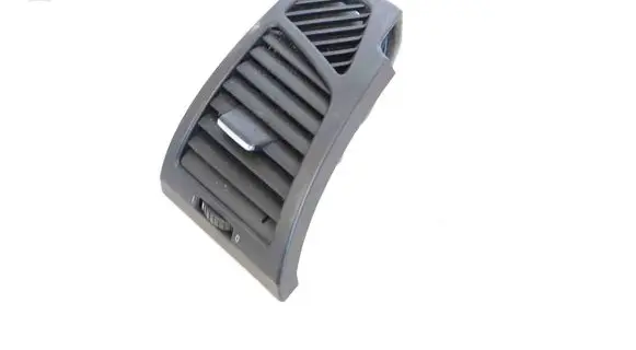 BMW 1 E81 E87 Dashboard air vent grill cover trim 7059188