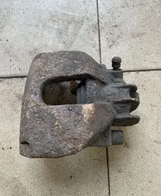 Volvo V70 Front brake caliper