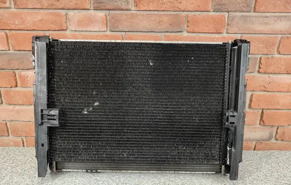 BMW 3 E90 E91 Radiator set 7547329