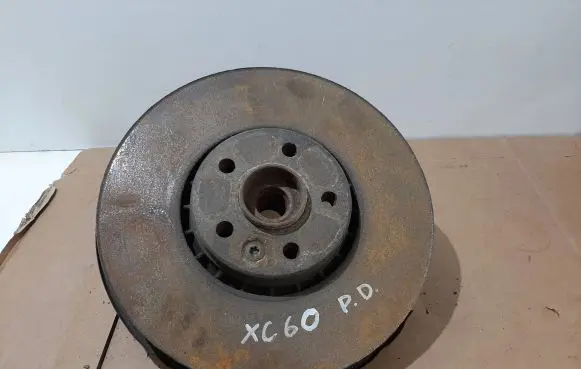 Volvo XC60 Front wheel hub spindle knuckle