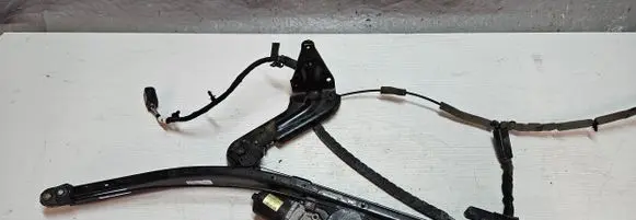 Chrysler Pacifica Sliding door bottom rail 68369596AB 5926736AB 68368918AC