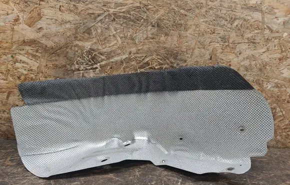 Land Rover Discovery 5 Exhaust heat shield HY3247191AF