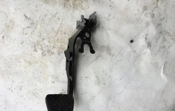 Ford Fiesta Brake pedal