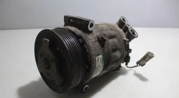 Opel Insignia A Air conditioning (A/C) compressor (pump)