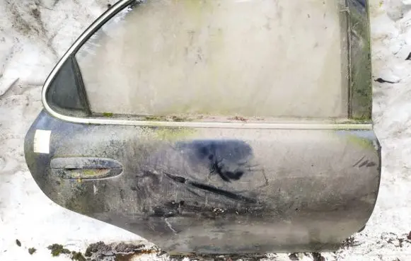 Mazda Xedos 6 Rear door melynos