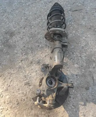 Peugeot 308 Front wheel hub spindle knuckle