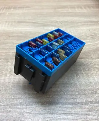 Renault Megane I Fuse module 1096033