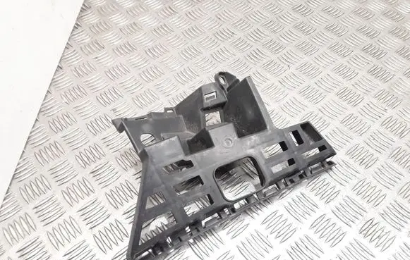 Skoda Fabia Mk2 (5J) Front bumper mounting bracket 5J0807055