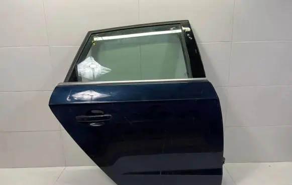 Audi A3 S3 8V Rear door