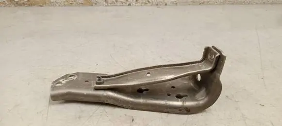 Radiator support slam panel bracket