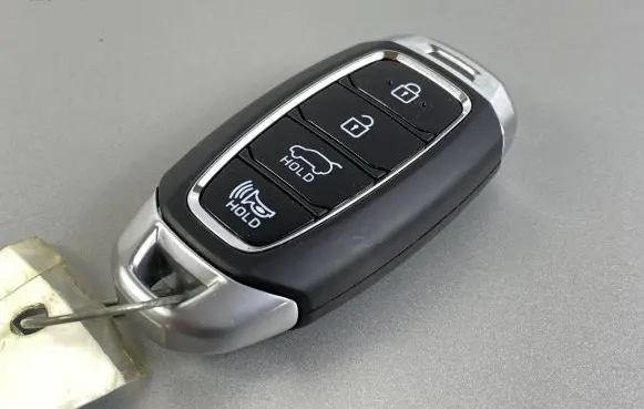 Hyundai Santa Fe Ignition key/card 
