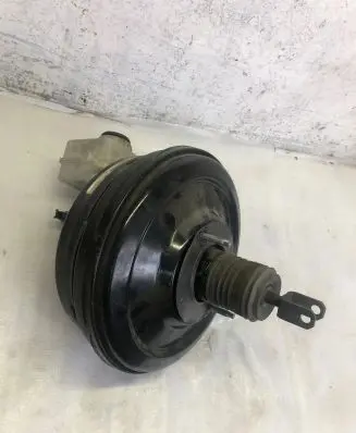 BMW X6 E71 Brake booster 32067474