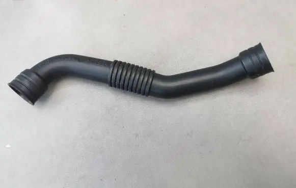 Audi A4 S4 B7 8E 8H Breather hose/pipe 038103493ad