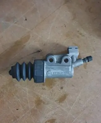 Mazda 5 Clutch master cylinder CC3041920