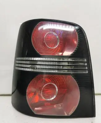 Volkswagen Touran I Rear/tail lights