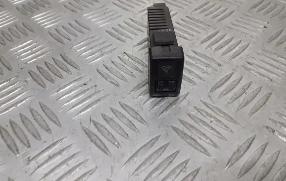 Mazda 323 F Light relay 