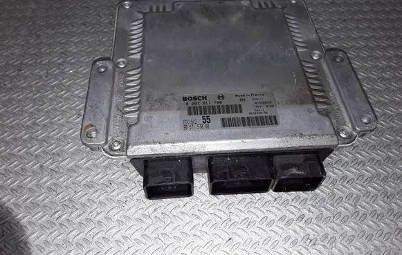 Citroen C5 Engine control unit/module 0281011780 9657157080