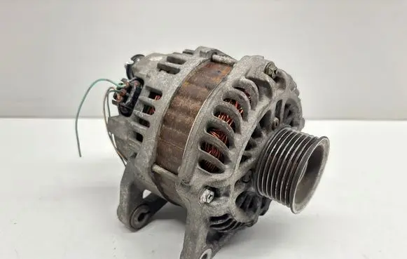 Nissan Juke I F15 Generator/alternator 231001KA1A A2TJ1291ZE