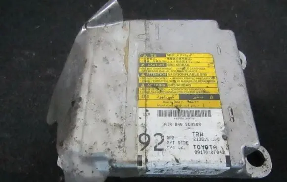 Toyota Corolla Verso AR10 Airbag control unit/module 213819108 213819-108