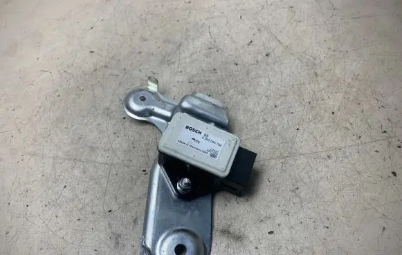 Nissan Tiida C11 ESP acceleration yaw rate sensor 0265005702 3007424 07051