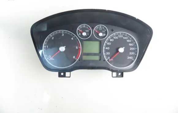 Ford Focus Speedometer (instrument cluster) 4M5T10849LN