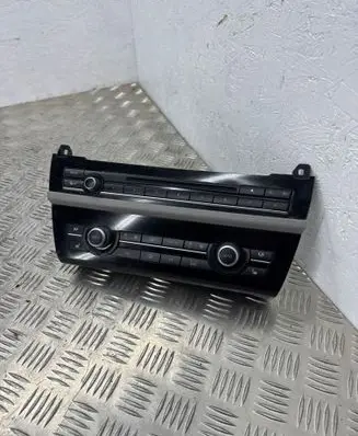 BMW 5 F10 F11 Climate control unit 9299012 0001092506