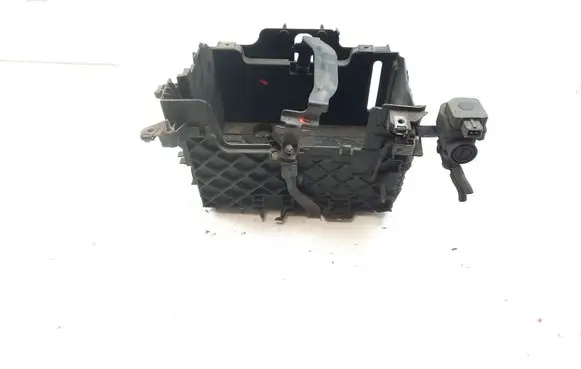 Battery box tray