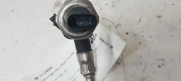 BMW 5 F10 F11 Exhaust gas pressure sensor 8507634 8370