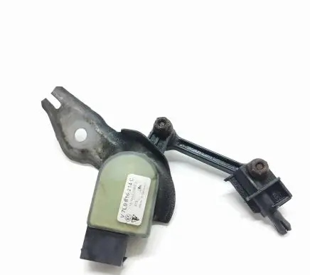 Audi Q7 4L Air suspension front height level sensor 7L0616214C 15160100802