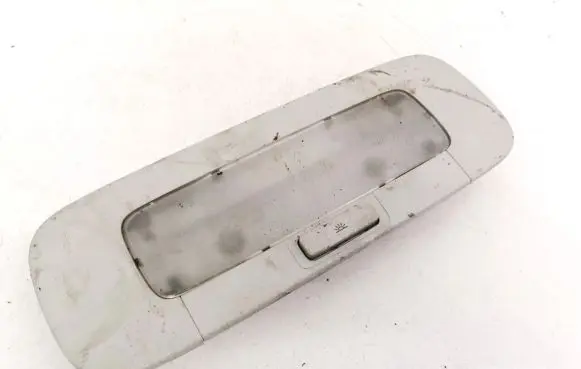 Volkswagen Golf V Rear seat light