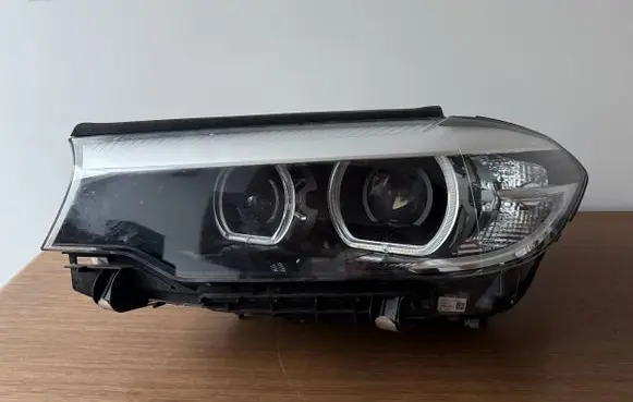 BMW 5 G30 G31 Headlight/headlamp 8499111 10391010009