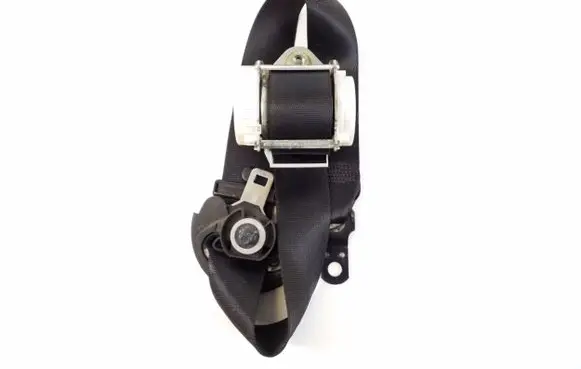 BMW X3 E83 Front seatbelt 3448358