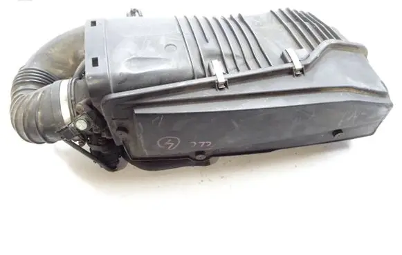 Air filter box
