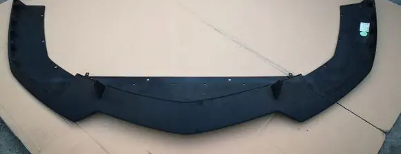 Lamborghini Urus Front bumper lip 470807059E