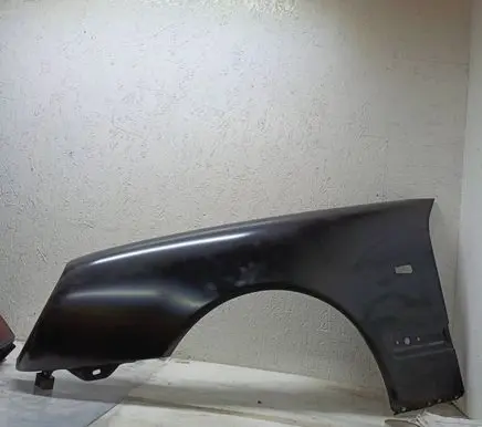 Mercedes-Benz E W210 Fender 14452