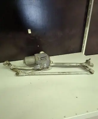 Audi A6 S6 C6 4F Front wiper linkage and motor 4F1955119 0510241 0390241771