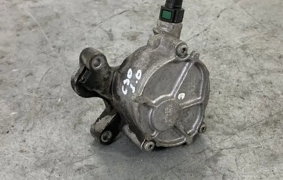 Volvo C30 Vacuum pump D1651C10406S