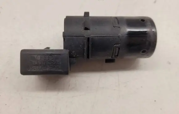 Audi A6 S6 C6 4F Parking PDC sensor 7H0919275E