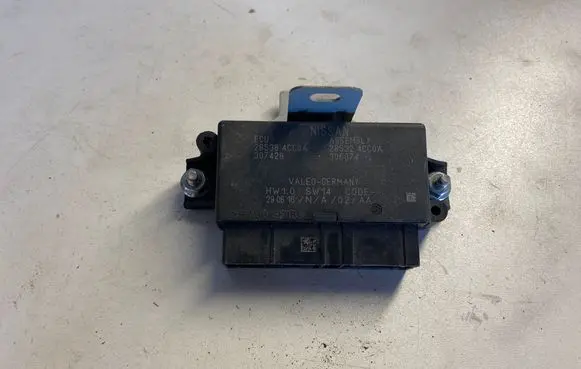 Nissan X-Trail T32 Parking PDC control unit/module 285384CC0A 307429 285324CC0A